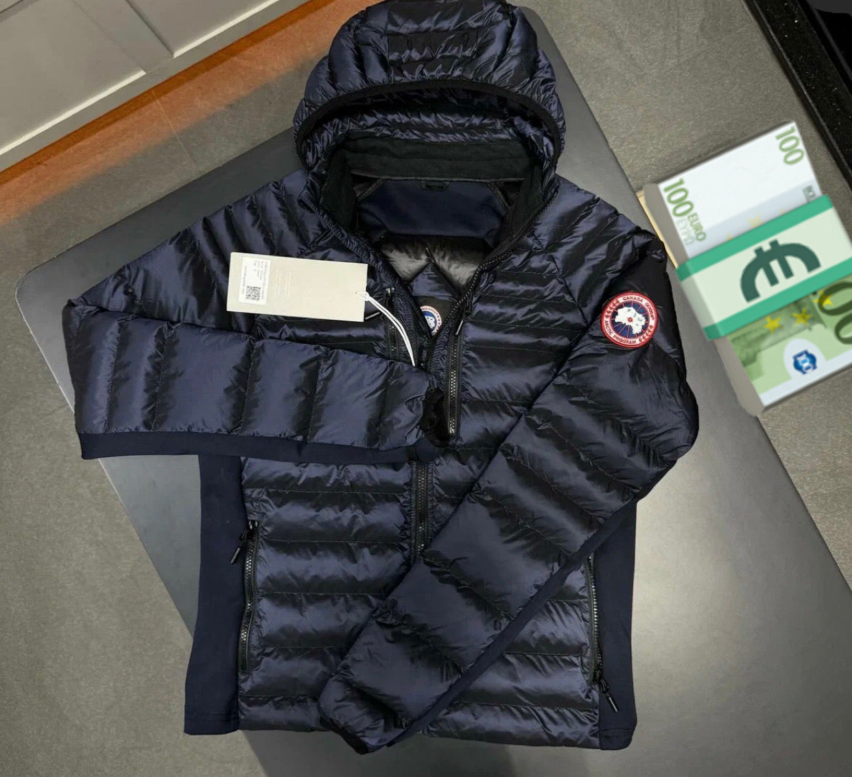 Canada goose hybridge lite jacket